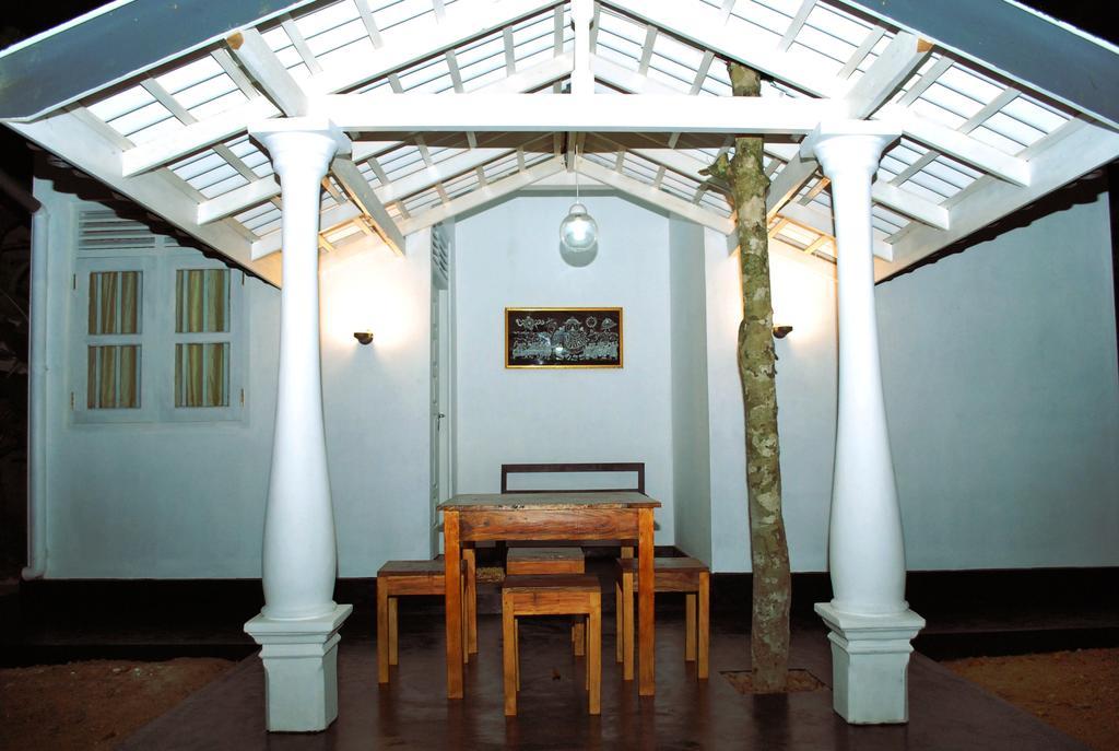 Bird Villa Гале Екстериор снимка